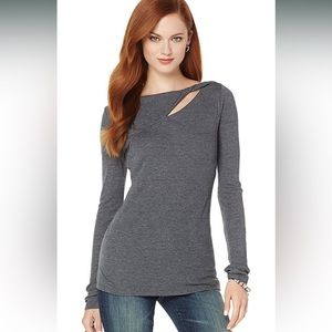 NewDKNY NWT Lightweight top w tags